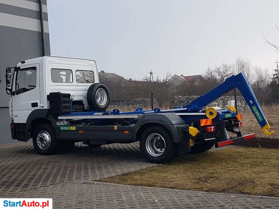 Mercedes-Benz Atego 1221 HAKOWIEC 4×2 KLIMA HAKOWIEC DO KONTENERÓW MANUAL KRAJOWY