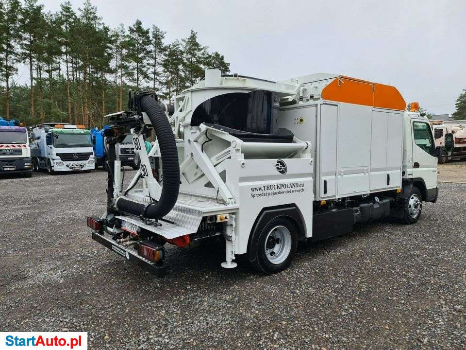 Mitsubishi CANTER Odkurzacz Koparka Ssąca Substancje Sypkie CITY SAUGER