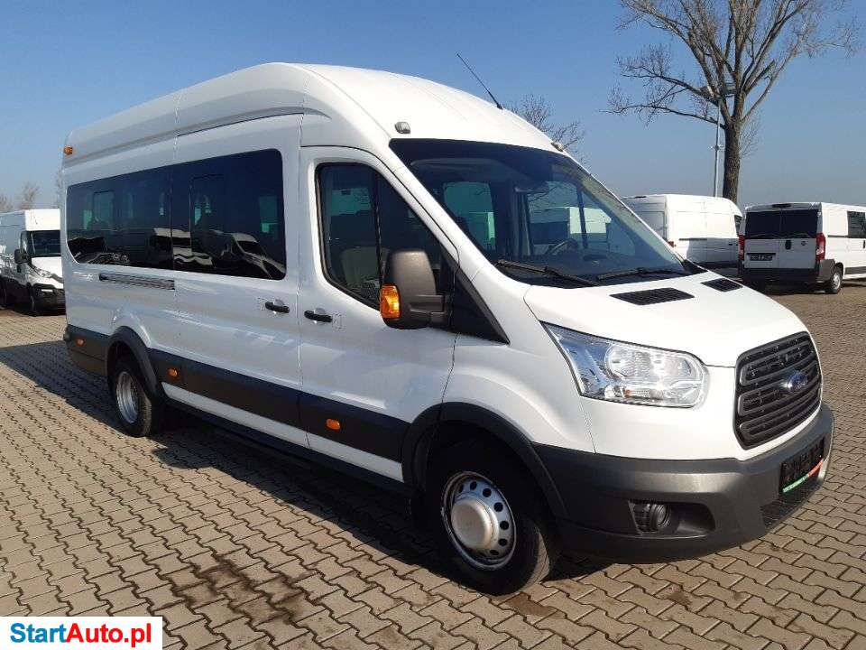 Ford Transit 2,2TdCi/155KM 17 Miejsc M2