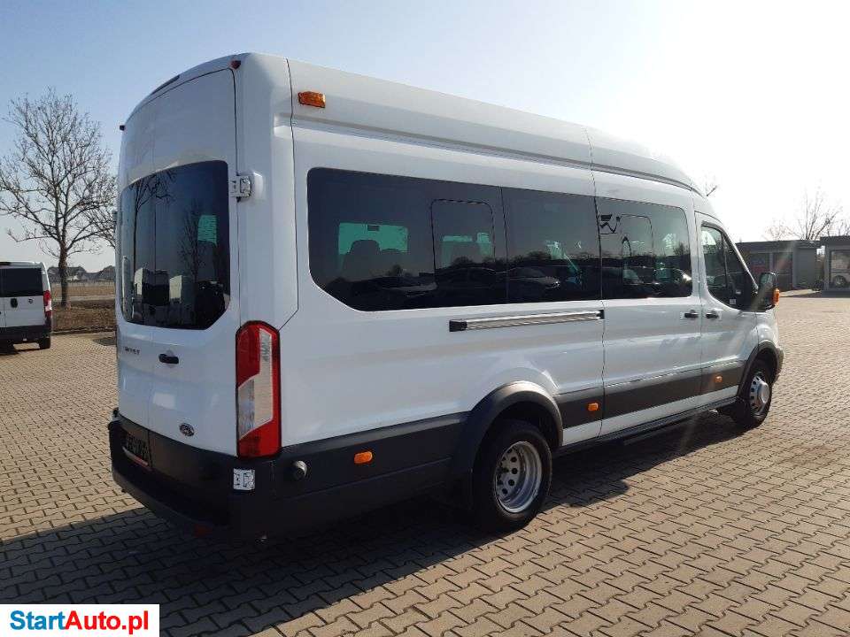 Ford Transit 2,2TdCi/155KM 17 Miejsc M2