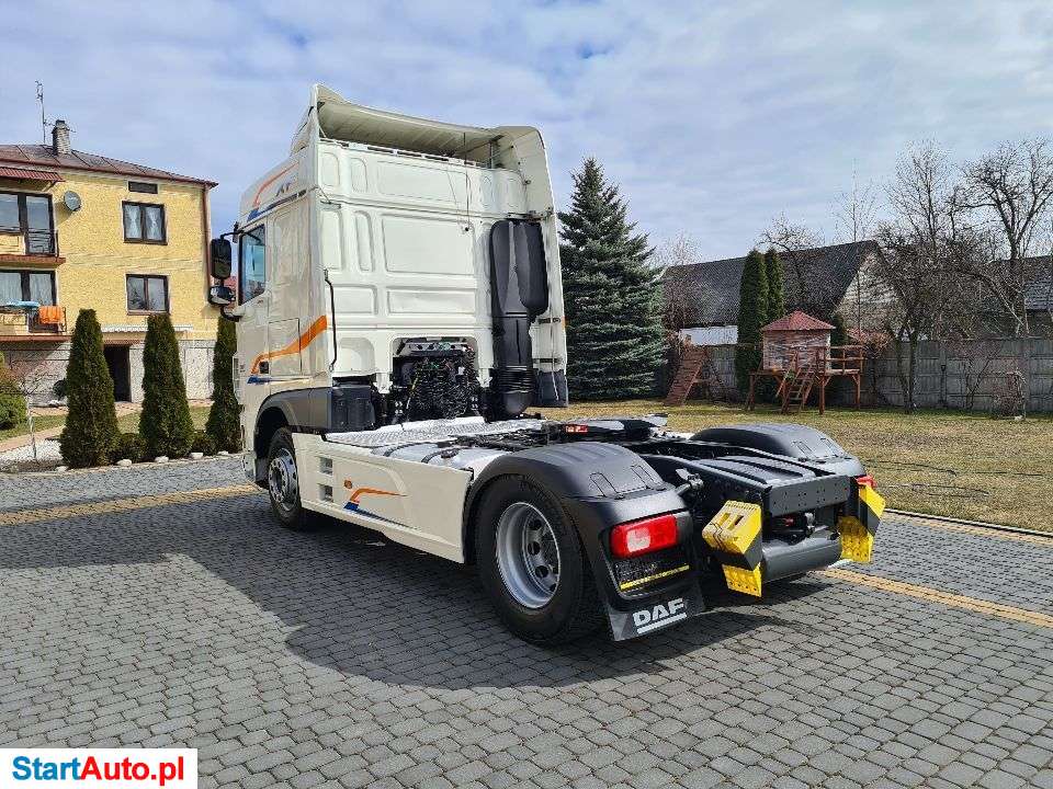 DAF XF 106.460 SPACE CAB EURO 6 STANDARD