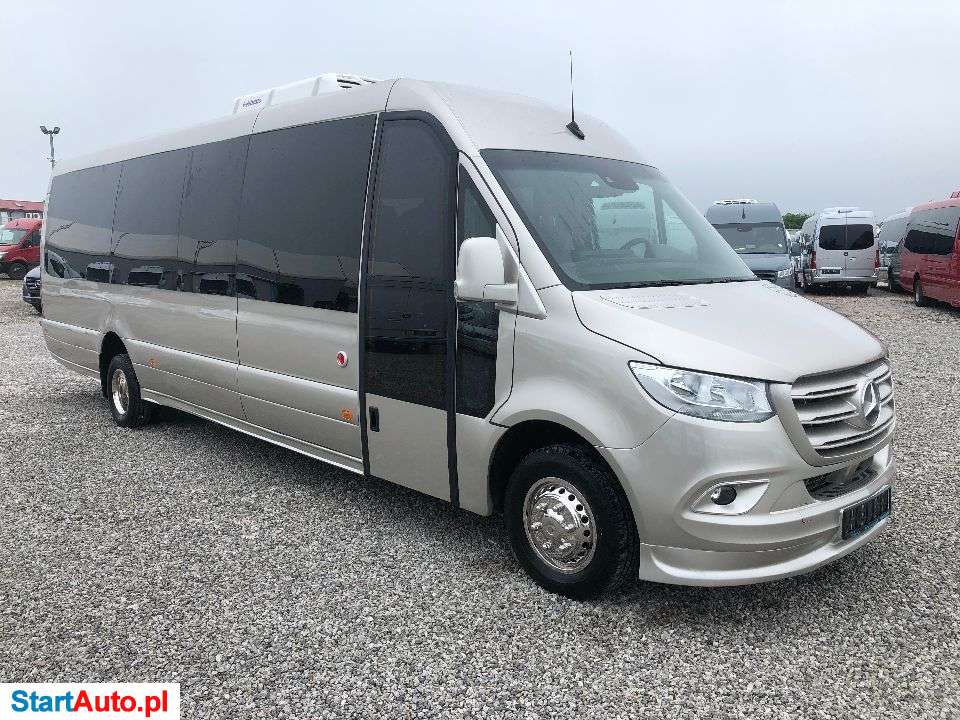 Mercedes-Benz Sprinter 519