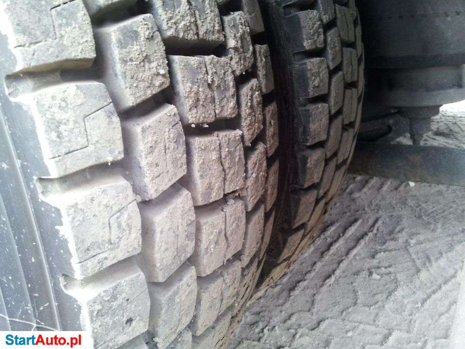 Iveco EURO CARGO ML 120E25