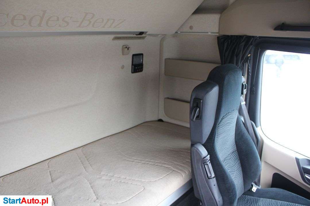 Mercedes-Benz ACTROS 1845 LS