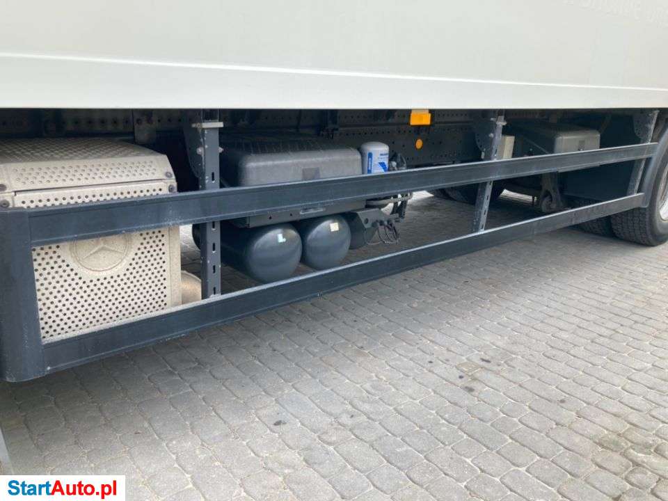 Mercedes-Benz Axor 1824 8.1m Carrier Supra Winda Automat Chłodnia Z Niemiec