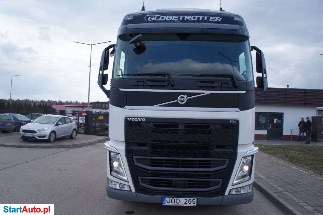 Volvo FH 500 / EURO 6 / Globetrotter XL / VEB + / XENON
