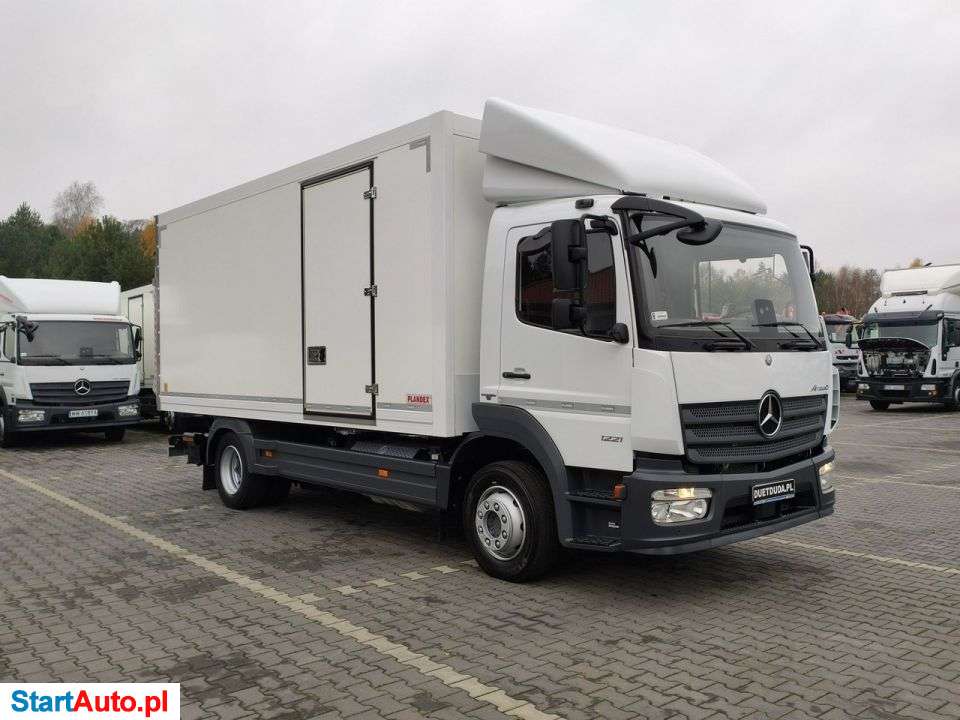 Mercedes-Benz ATEGO 1221