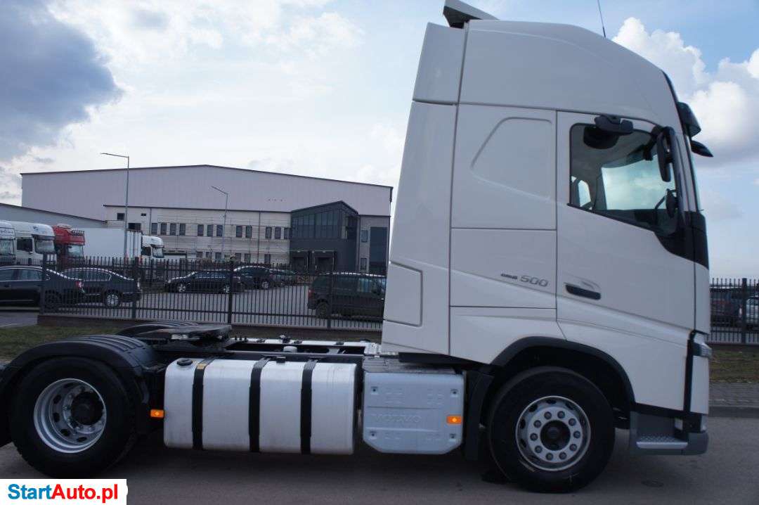 Volvo FH 500 / EURO 6 / Globetrotter XL / VEB + / XENON