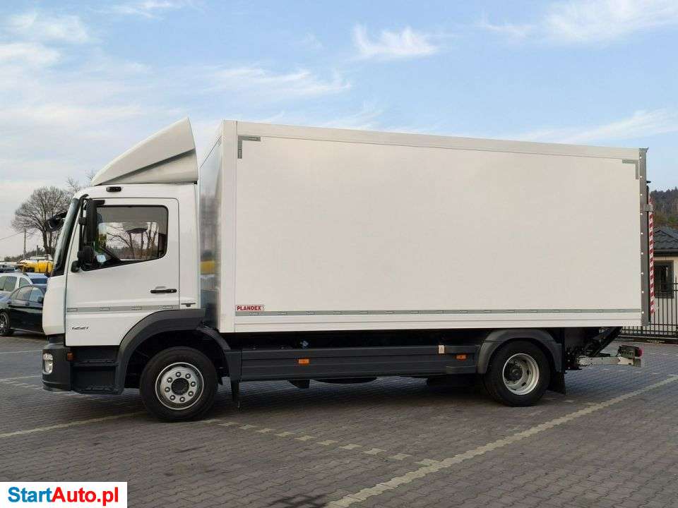 Mercedes-Benz ATEGO 1221
