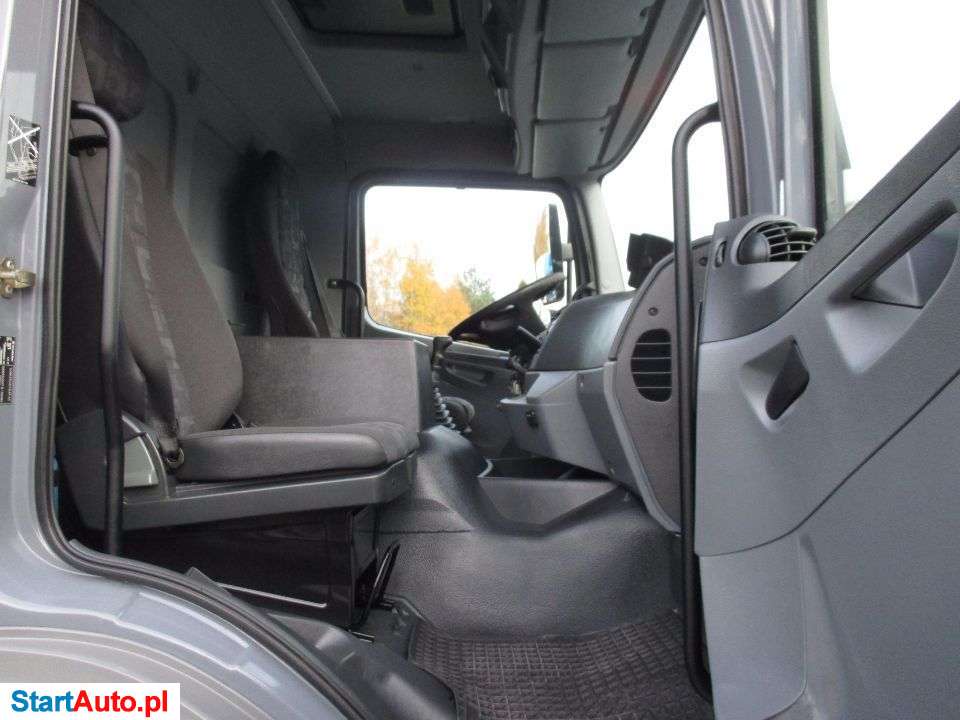 Mercedes-Benz Axor 1823