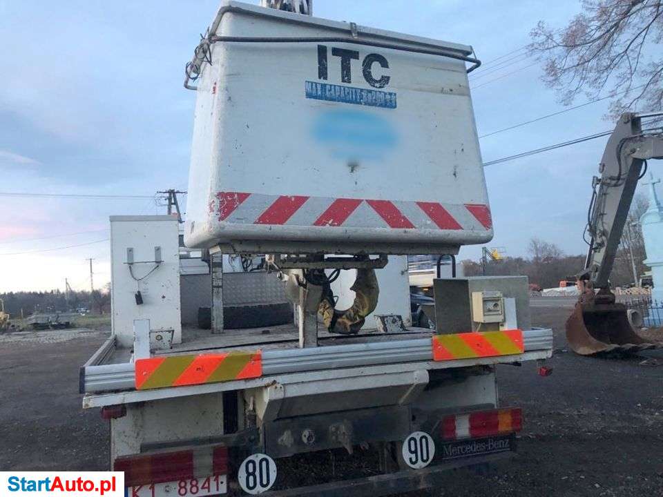 Mercedes-Benz Podnośnik Koszowy Zwyżka Mercedes 18 Metrów