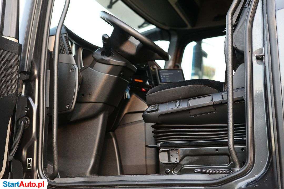 Mercedes-Benz ACTROS 2545LNR