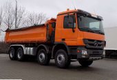 Mercedes-Benz 3244 8×4