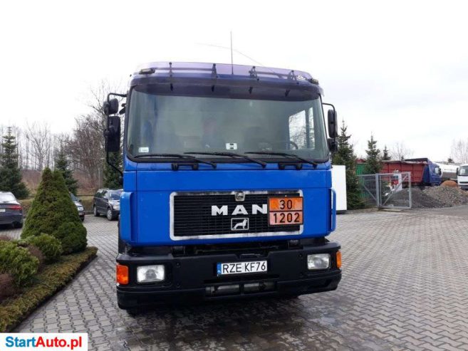 MAN TGE