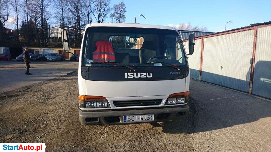 Isuzu NPR 69L
