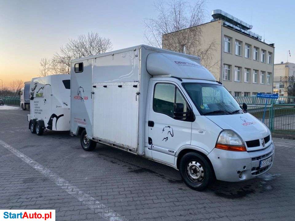 Renault Koniowóz Renault Master