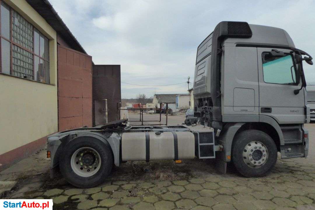 Mercedes-Benz Actros 1841
