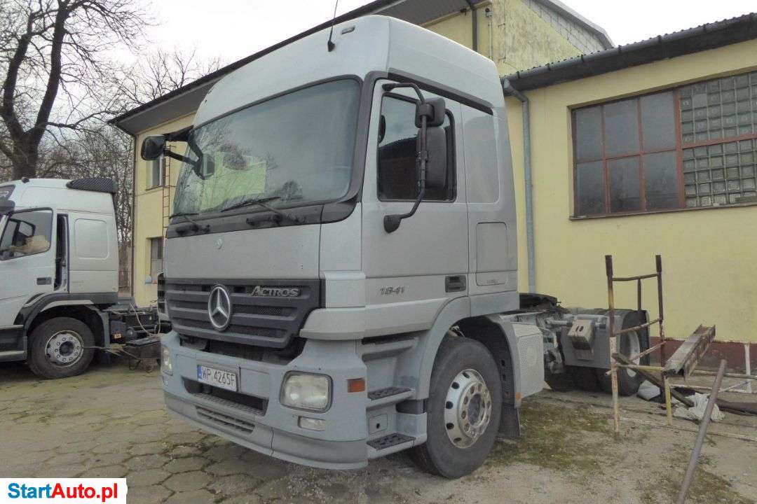 Mercedes-Benz Actros 1841