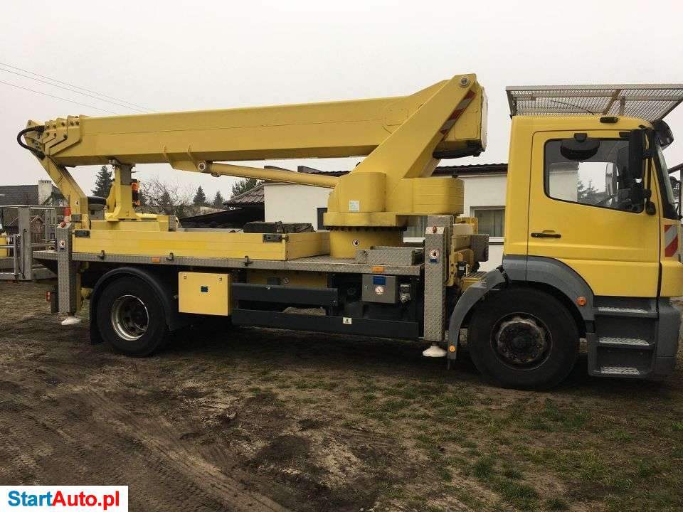 Mercedes-Benz Axor Podest Zwyżka Podnośnik