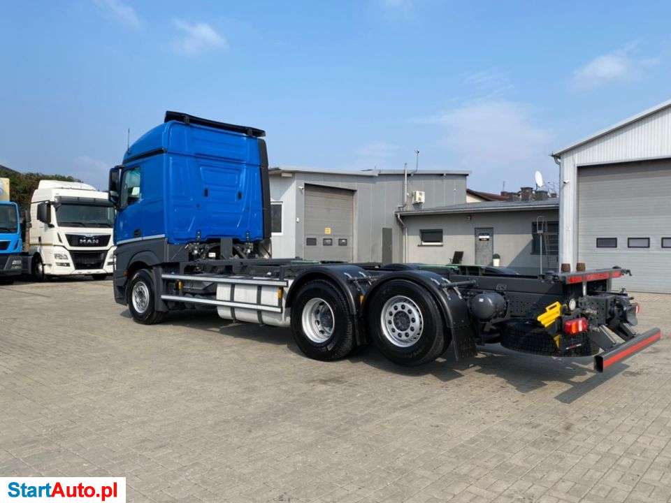 Mercedes-Benz ACTROS 2545 RAMA BDF 7.40m / Z NIEMIEC