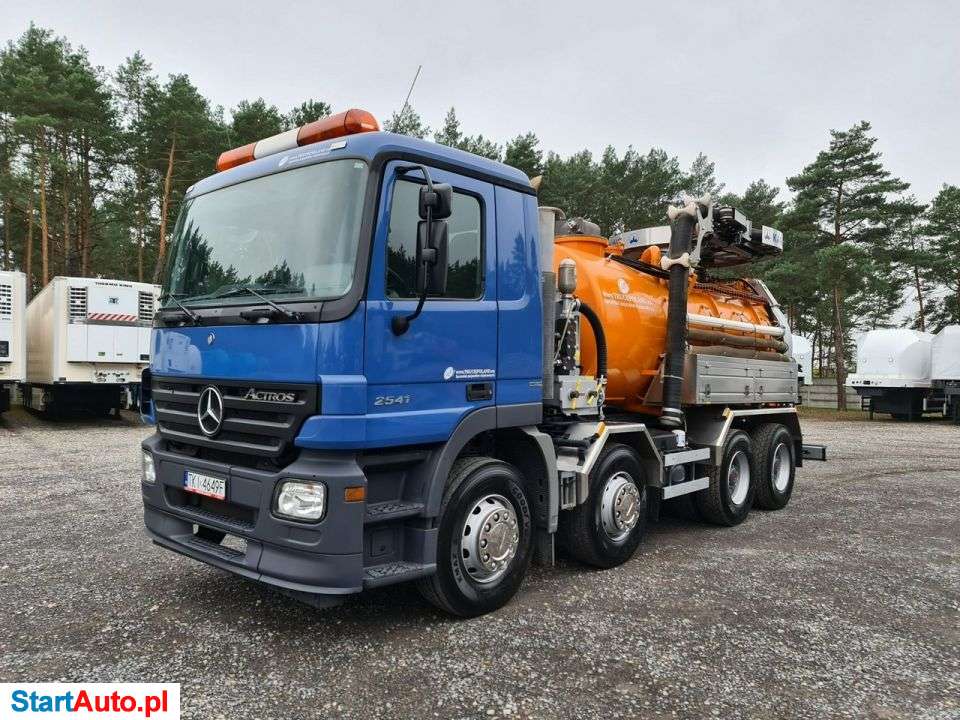 Mercedes-Benz ACTROS 8×4 WUKO Recykling Do Zbierania Odpadów Płynnych