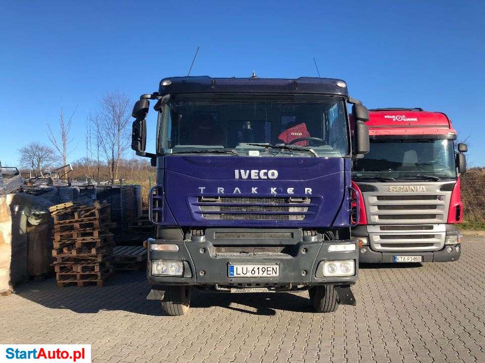 Iveco TRAKKER 450