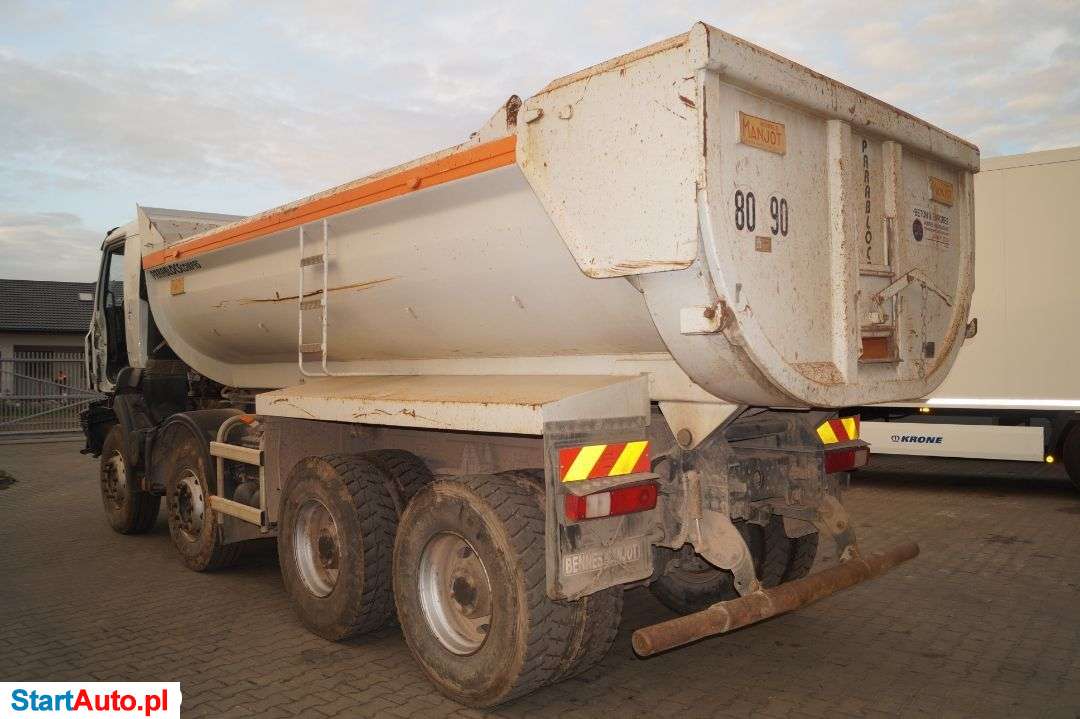 Renault Kerax Wywrotka 8×4 E5