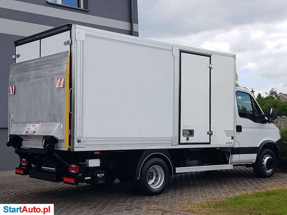 Iveco Daily 70C17 CHŁODNIA WINDA 8EP IZOTERMA AGREGAT CARRIER VIENTO 350 FUNKCJA GRZANIA