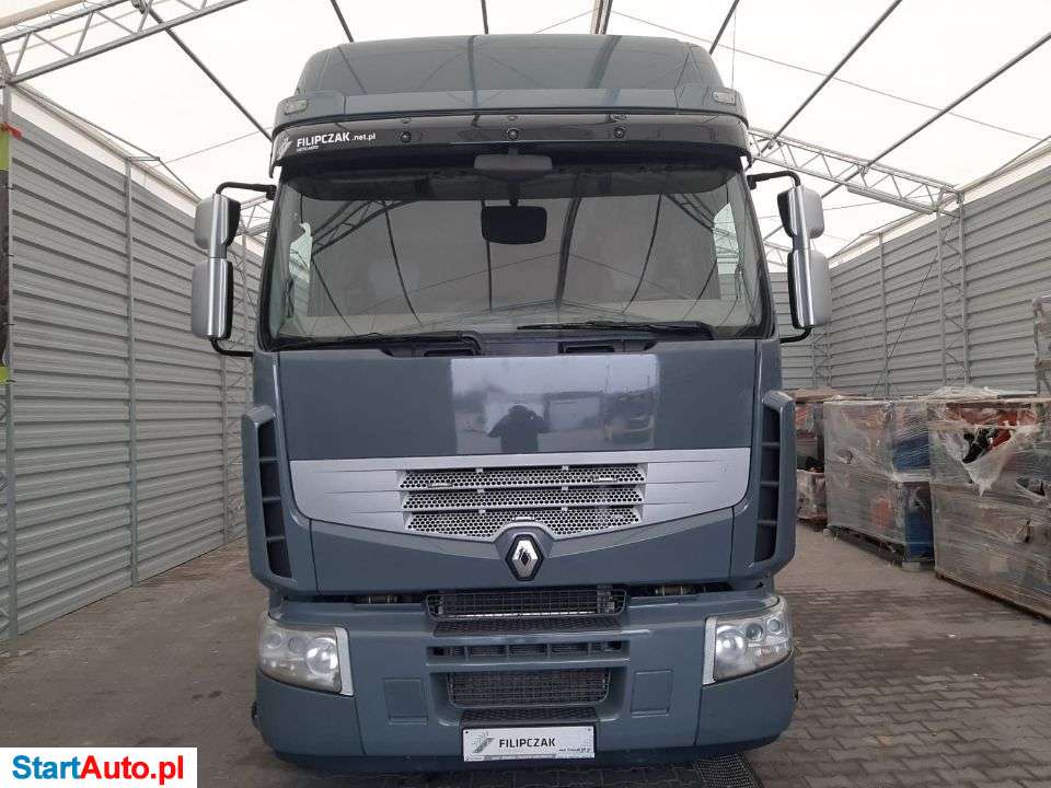 Renault Premium