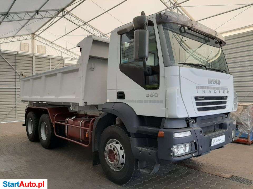 Iveco Trakker 380