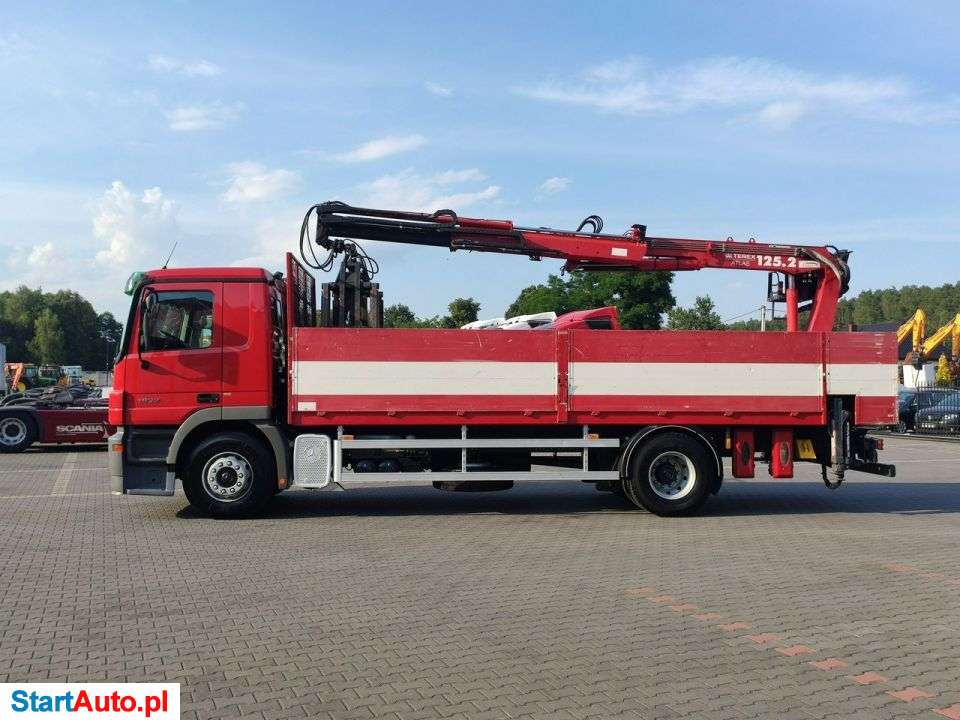 Mercedes-Benz AXOR E4 18.32 4×2