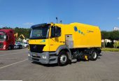 Mercedes-Benz AXOR 1824 E5 Johnston Zamiatarka Uliczna