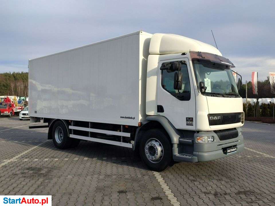DAF LF 55.180 4×2 Manual Kontener Nowe Opony Stan Bardzo Dobry !!!