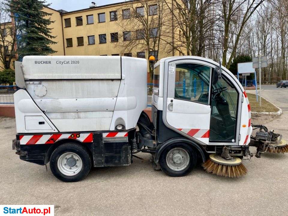 Bucher CityCat 2020 Zamiatarka