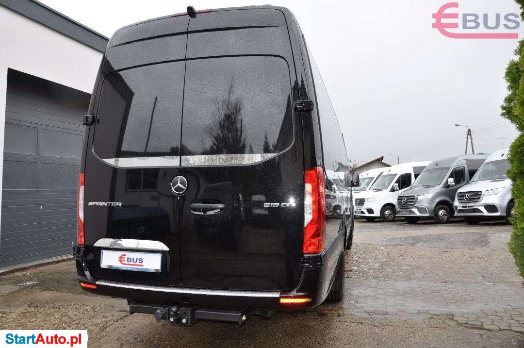 Mercedes-Benz Sprinter 907