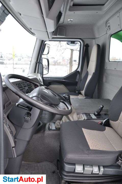 Renault KERAX 380.32 DXI 8X4 WYWROTKA TRZYSTRONNA KRAJOWY MAŁY PRZEBIEG 54.000 Km I WŁAŚCICIEL