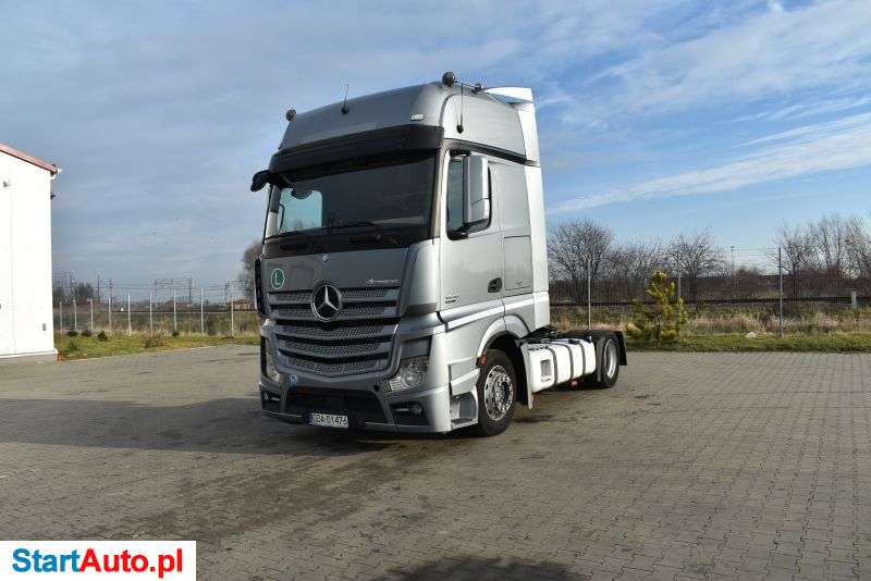 Mercedes-Benz ACTROS 1845