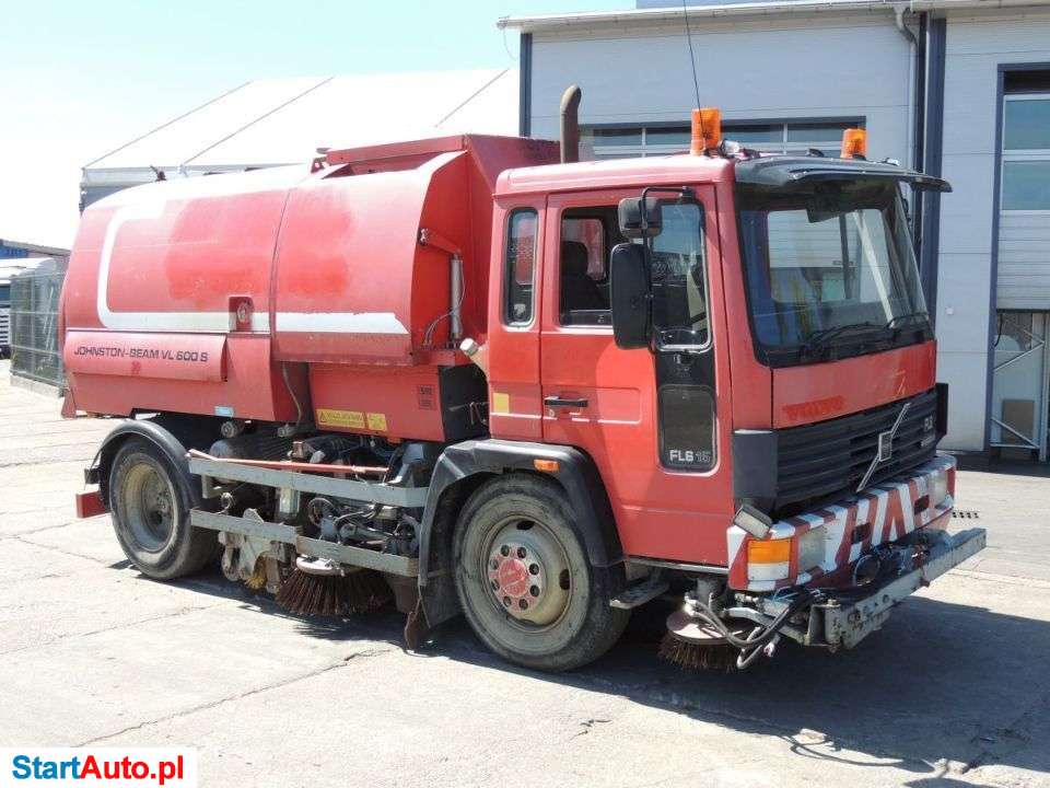 Volvo FL615 Zamiatarka Johnston-Beam VL600 S, 1996rok, USZKODZONY