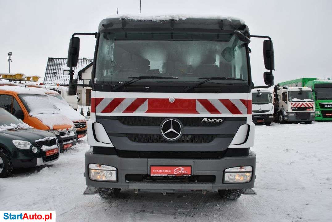 Mercedes-Benz Axor 1824 Zamiatarka