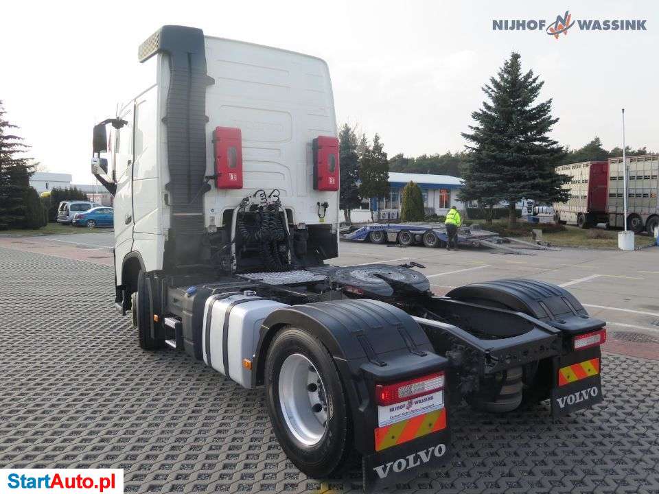Volvo FH 420 EURO 6 GLOBETROTTER /ADR