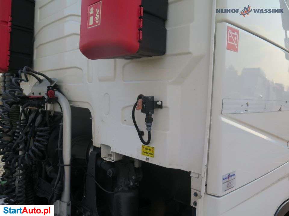 Volvo FH 420 EURO 6 GLOBETROTTER /ADR