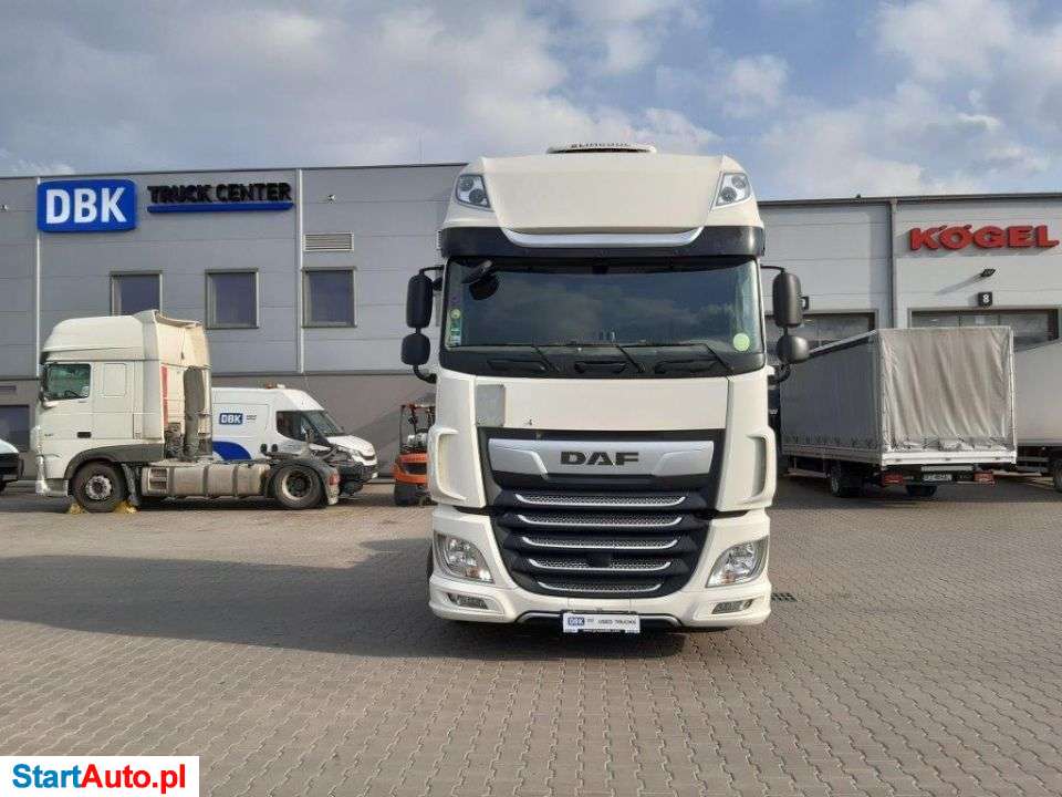 DAF XF 480 FT Super Spac Cab Low Deck