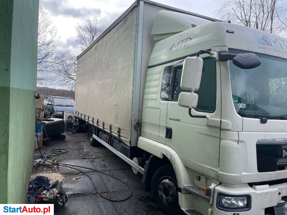MAN TGL 8,220