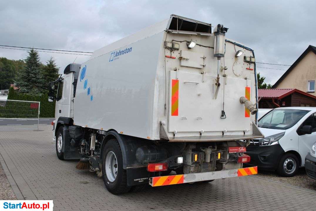 Volvo FM 9 Zamiatarka