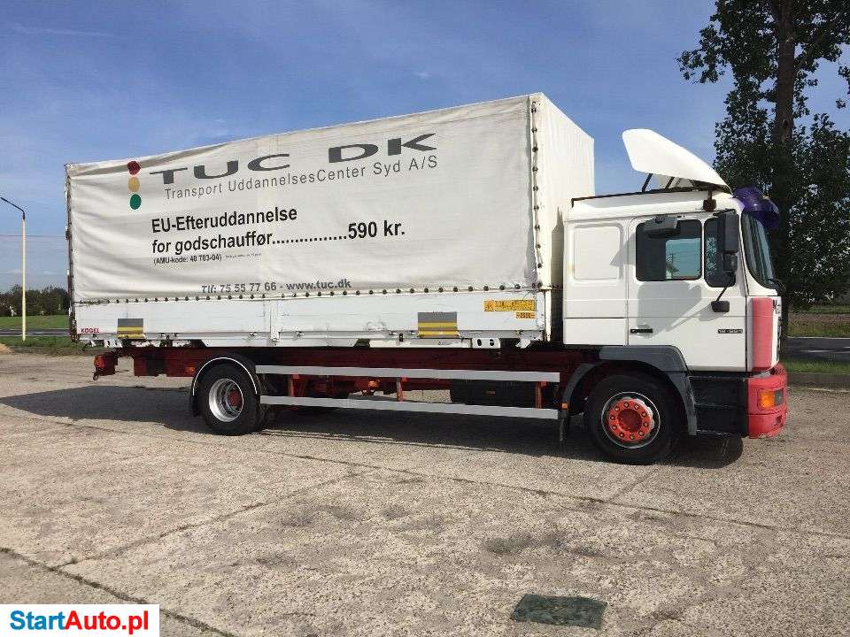 MAN F2000 18.284 Plandeka BDF Sypialka 425 Tkm