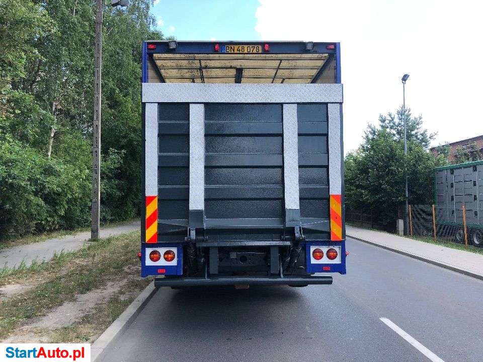 Volvo FM 440 DO BYDLA -ZYWCA