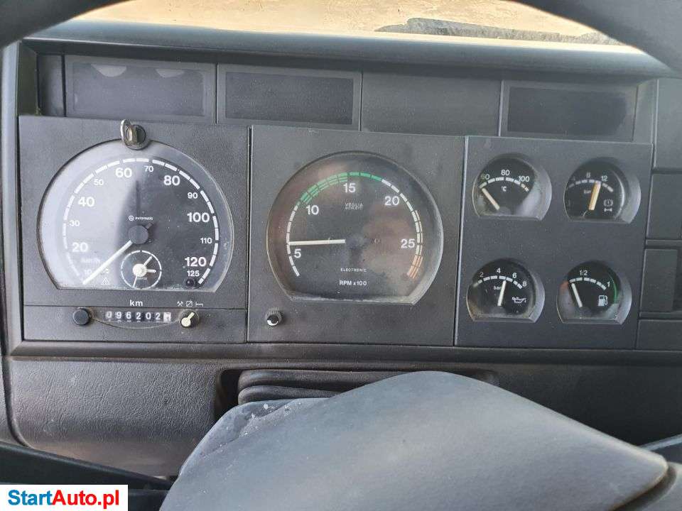 Iveco 410E37H POPOGRUSZKA CIFA 28M