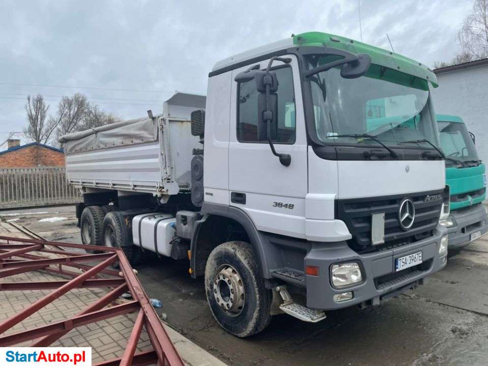 Mercedes-Benz 3848