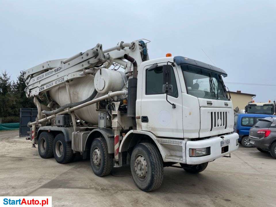Iveco ASTRA Pompogruszka Cifa 28 9m3