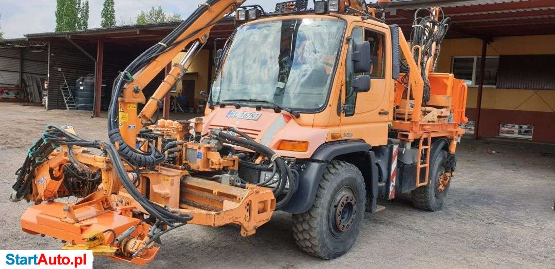 Mercedes-Benz UNIMOG 405/40